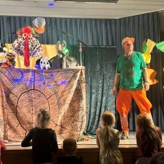 Die letzte Szene "Die Bremer Stadtmusikanten" Kindertheater 13.09.